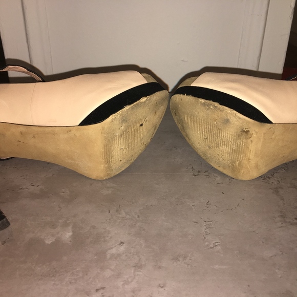 Jessica Simpson Platform Stiletto - Picture 7 of 8